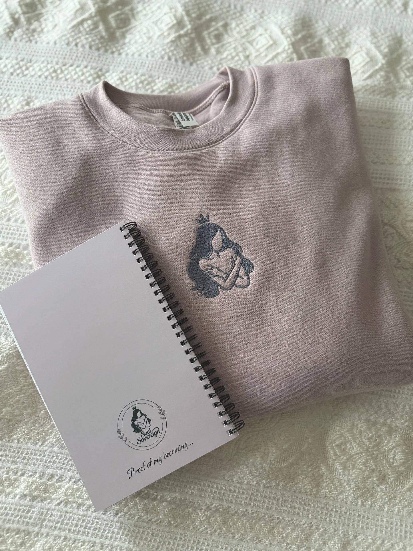 Queen Energy Crewneck