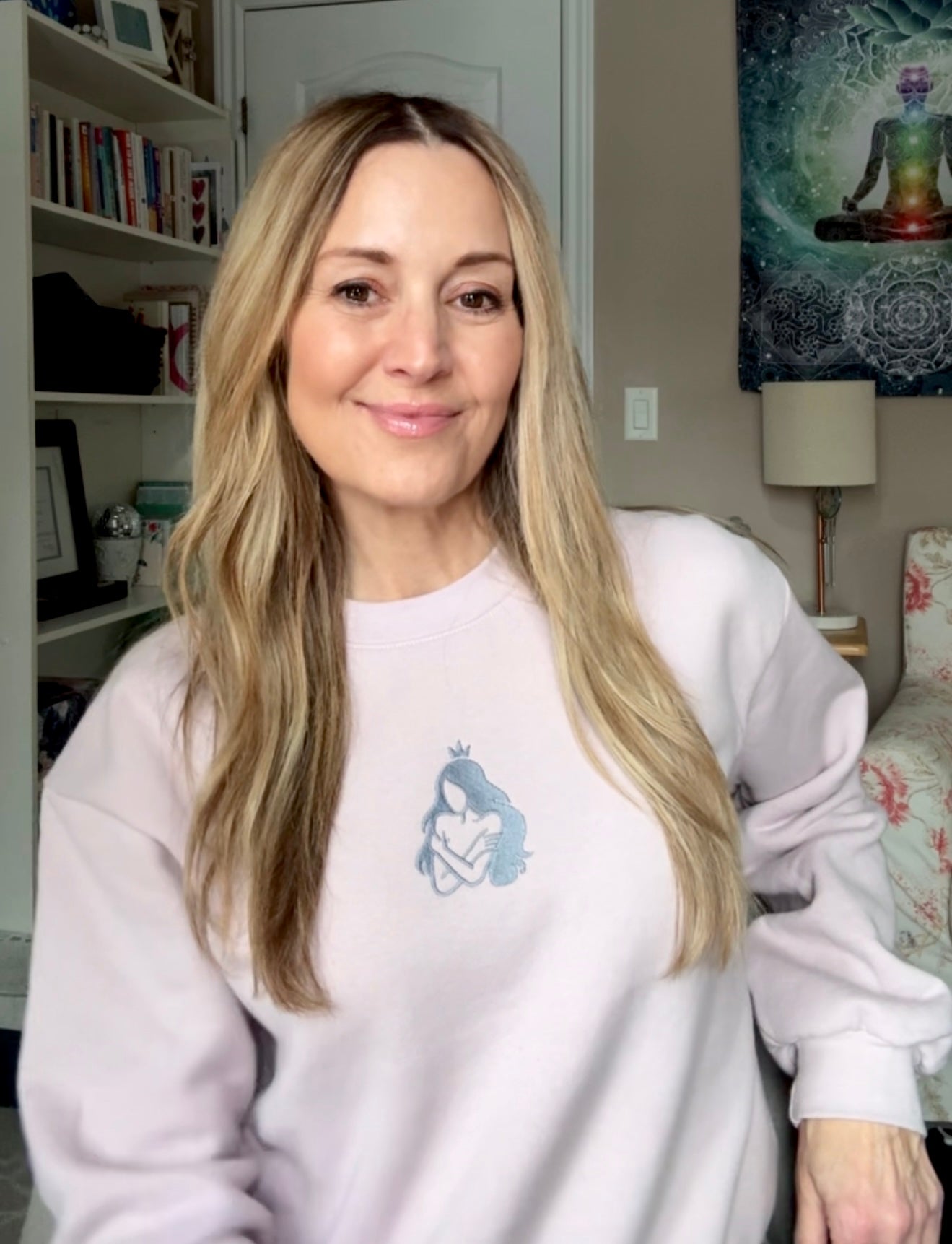 Queen Energy Crewneck